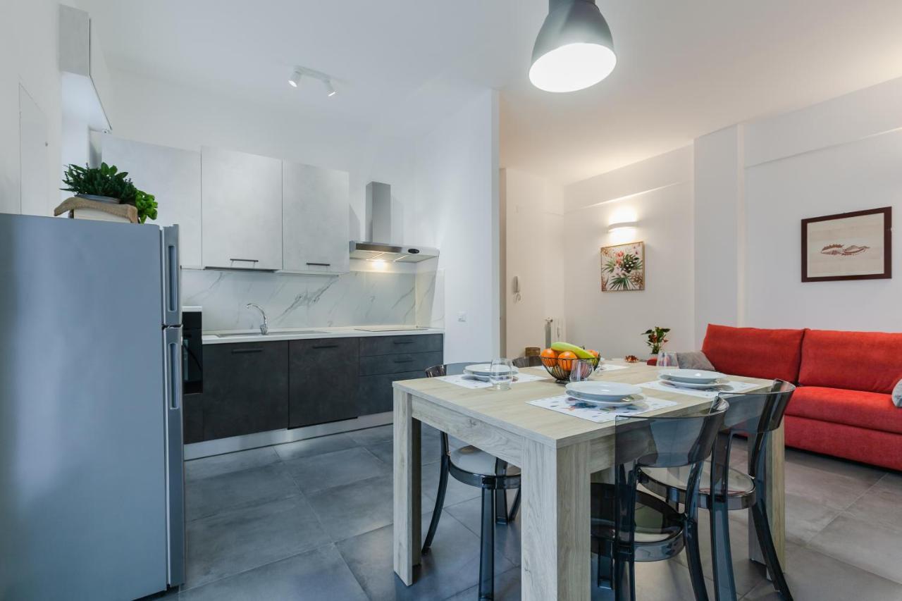 Home Holiday Lovely Apartment La Spezia Exterior foto